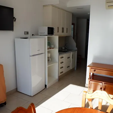Caracas * Torremolinos