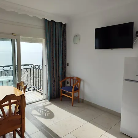 Leonor Y Caracas Torremolinos