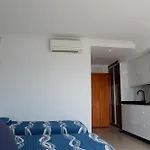 Апартаменти Caracas Торремолінос